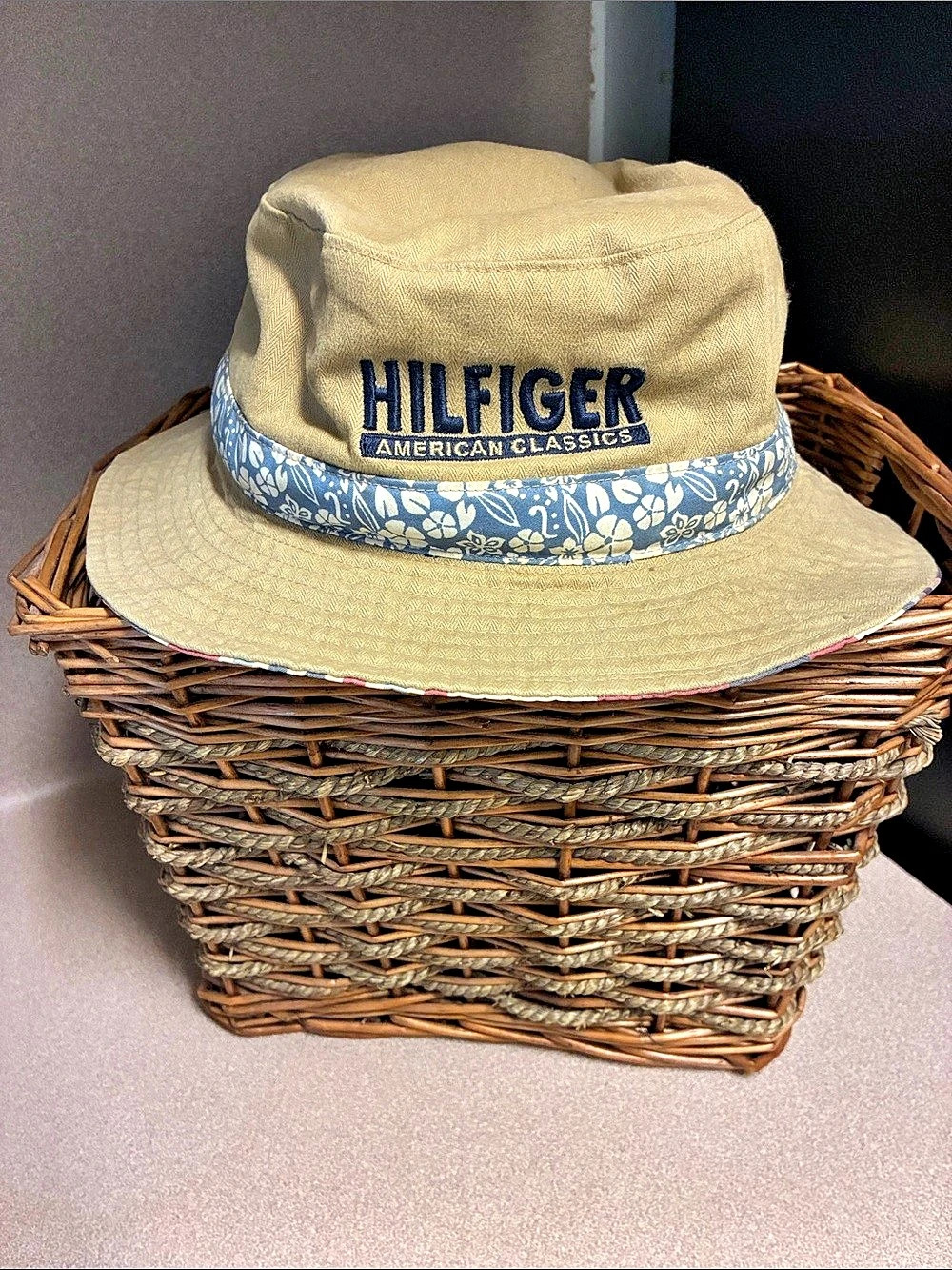 Tommy Hilfiger American Classics Reversible Bucket Hat Tan & Blue